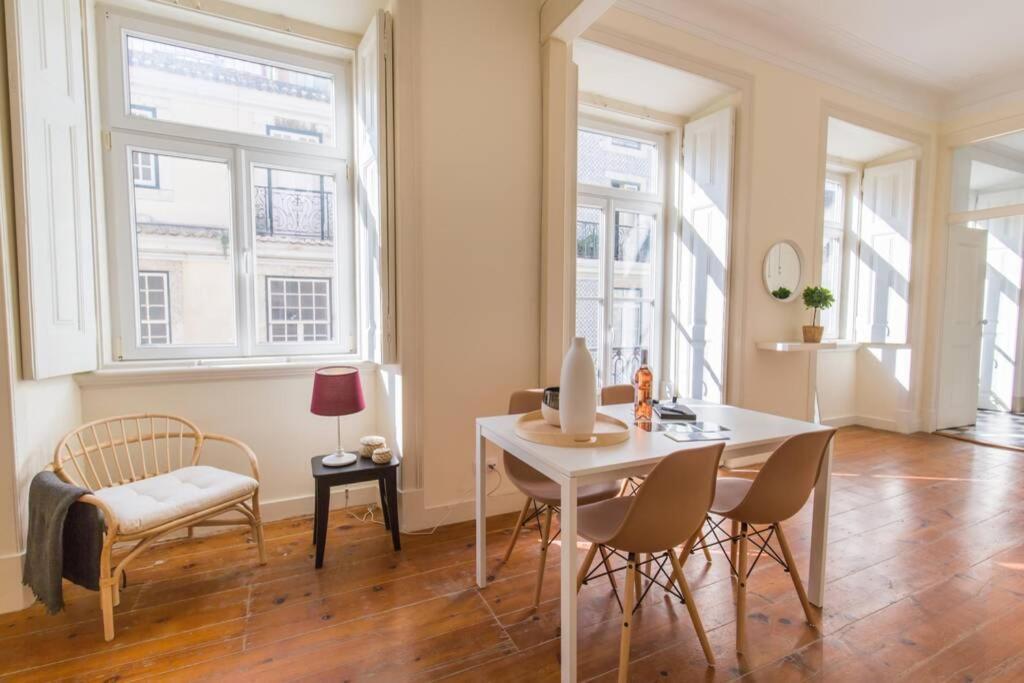Appartement 135 B - Alfama Renovated Charming Historic Flat Near Baixa *